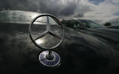 Mercedes-Benz China plans to cut 10-15% of finance and sales jobs, report says